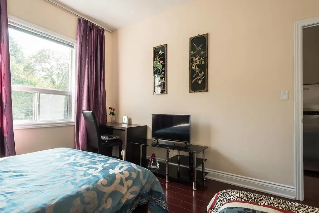 Lili Garden Pensión Toronto