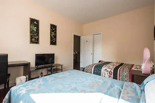 *** Pensión Lili Garden Canadá