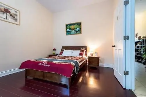 Lili Garden Pensión Toronto